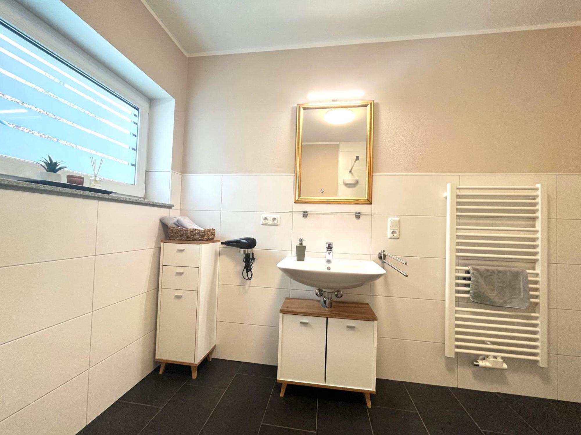 Ferienwohnung Sonnenterrasse, 1-4 Personen, 2 Schlafzimmer, Grosse Terrasse Müden Dış mekan fotoğraf