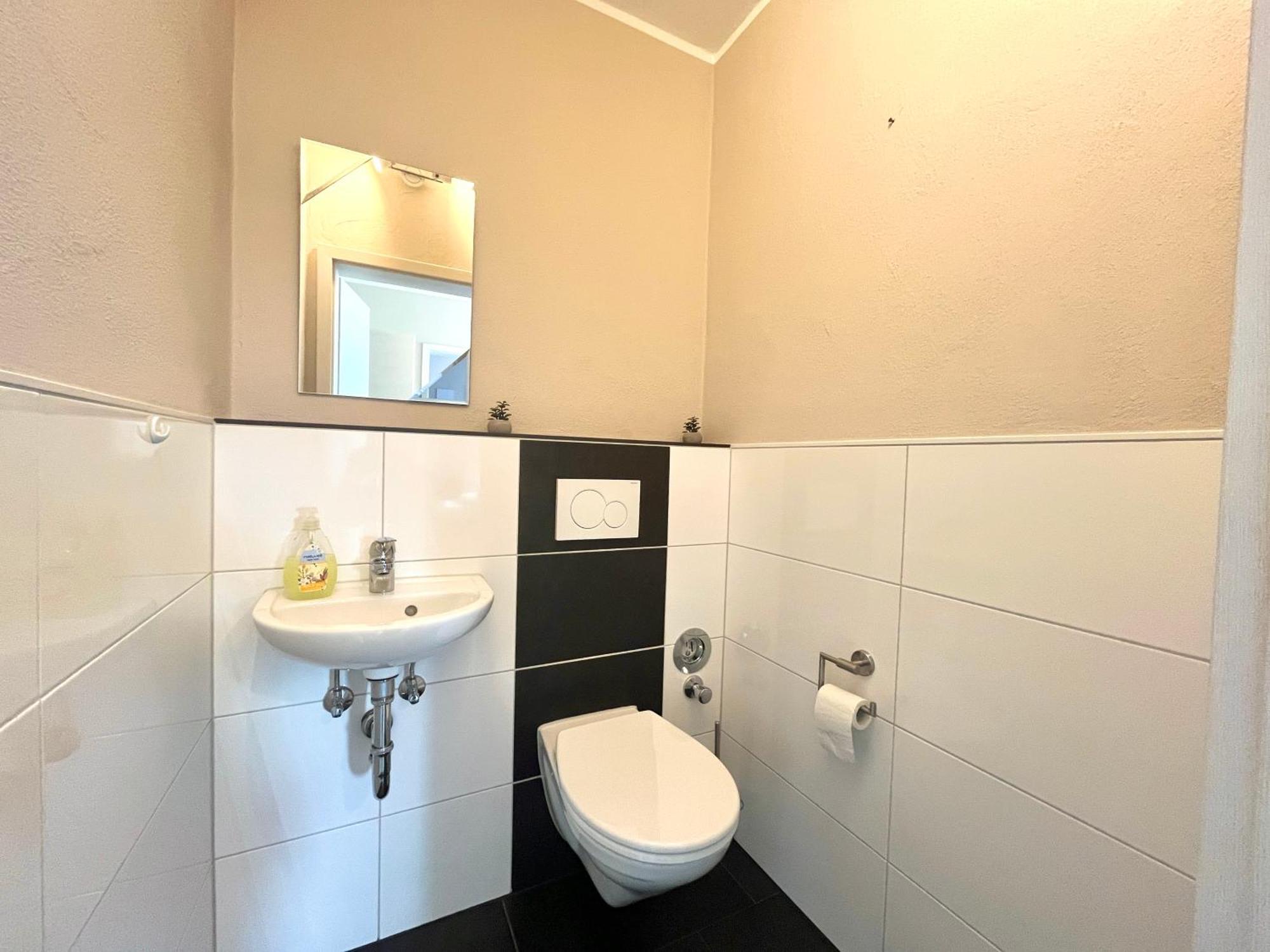 Ferienwohnung Sonnenterrasse, 1-4 Personen, 2 Schlafzimmer, Grosse Terrasse Müden Dış mekan fotoğraf