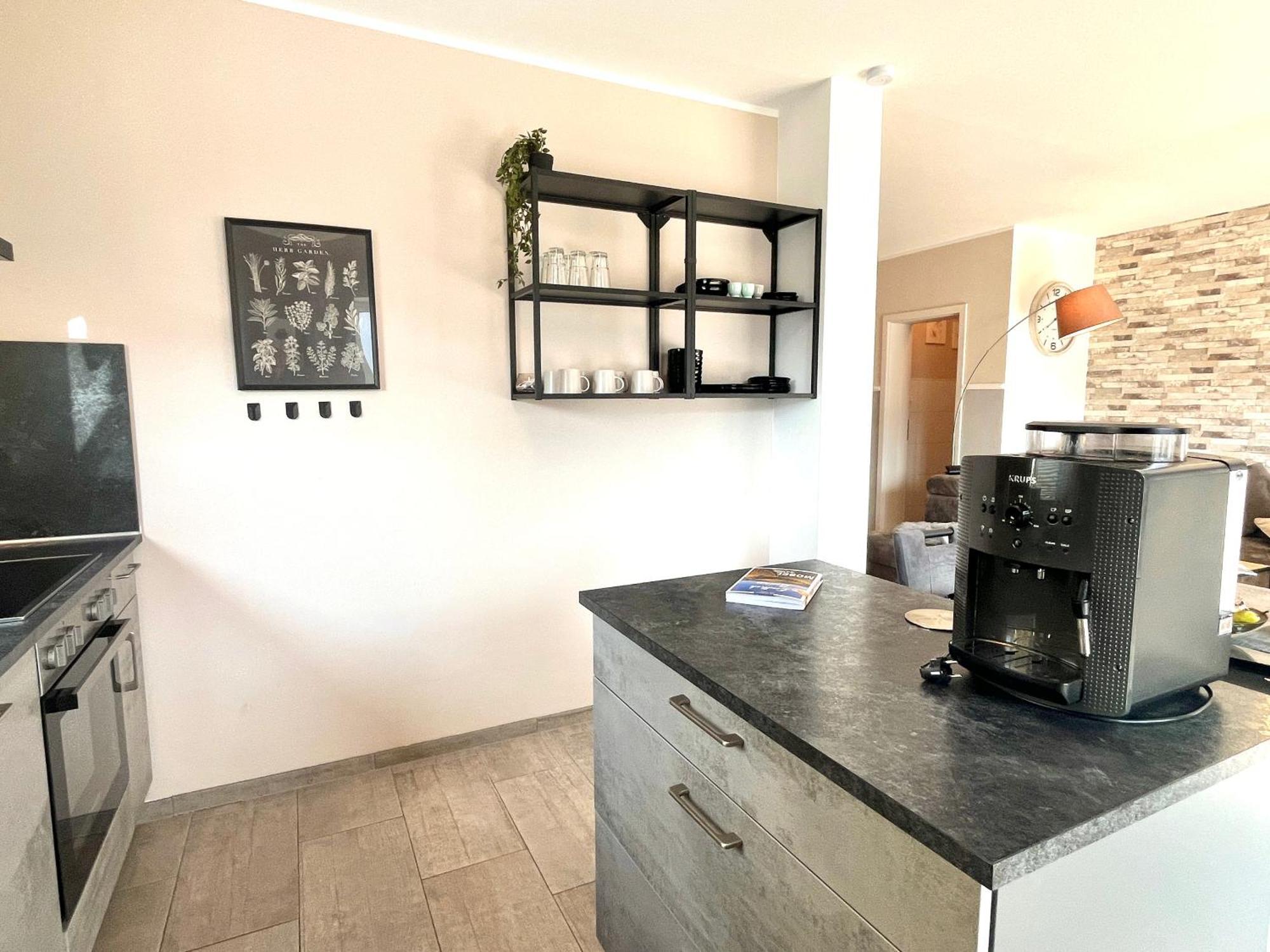 Ferienwohnung Sonnenterrasse, 1-4 Personen, 2 Schlafzimmer, Grosse Terrasse Müden Dış mekan fotoğraf